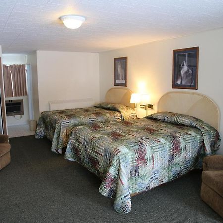 Gray Wolf Lodge Manistique Extérieur photo
